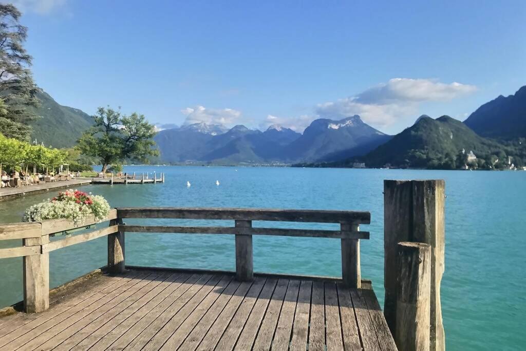 Tres Bel Appartement En Rez De Jardin, Talloires Exteriör bild